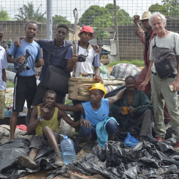 Dall’Associazione “Lino Perrone” il calendario 2021 con le foto di Michele Di Lecce a sostegno del laboratorio multimediale di “Basilicata-Mozambico” a Maputo