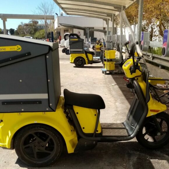 Poste Italiane: a Matera, Policoro e Grassano in servizio i nuovi mezzi “green”