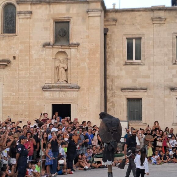 Falconeria e crapiata: nel fine settimana interscambio virtuoso tra il Parco della Grancia e l’Associazione Amici del Borgo di Matera